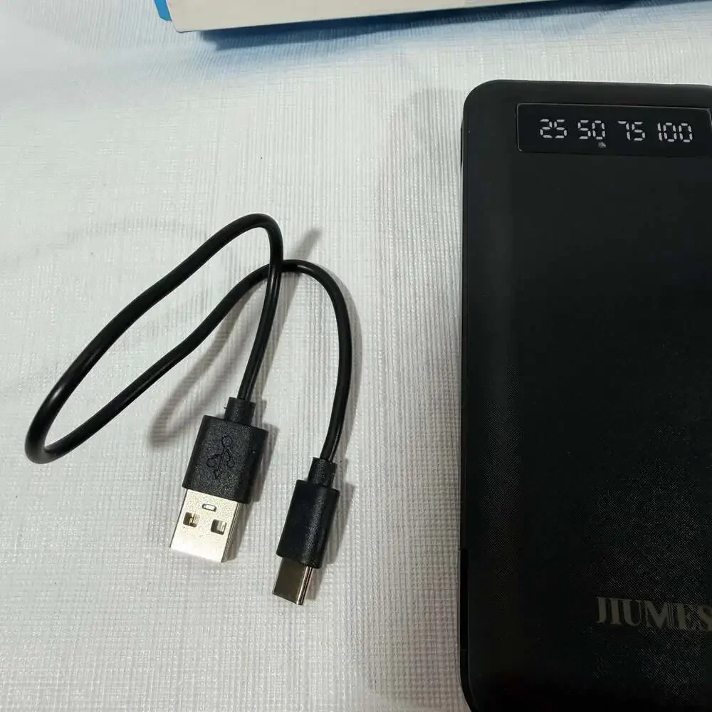 JIUMESS 20000mAh Power Bank Portable Charger with Cables